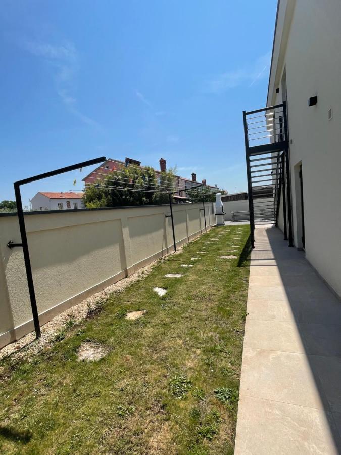 Vila Softic Azra Umago Exterior foto