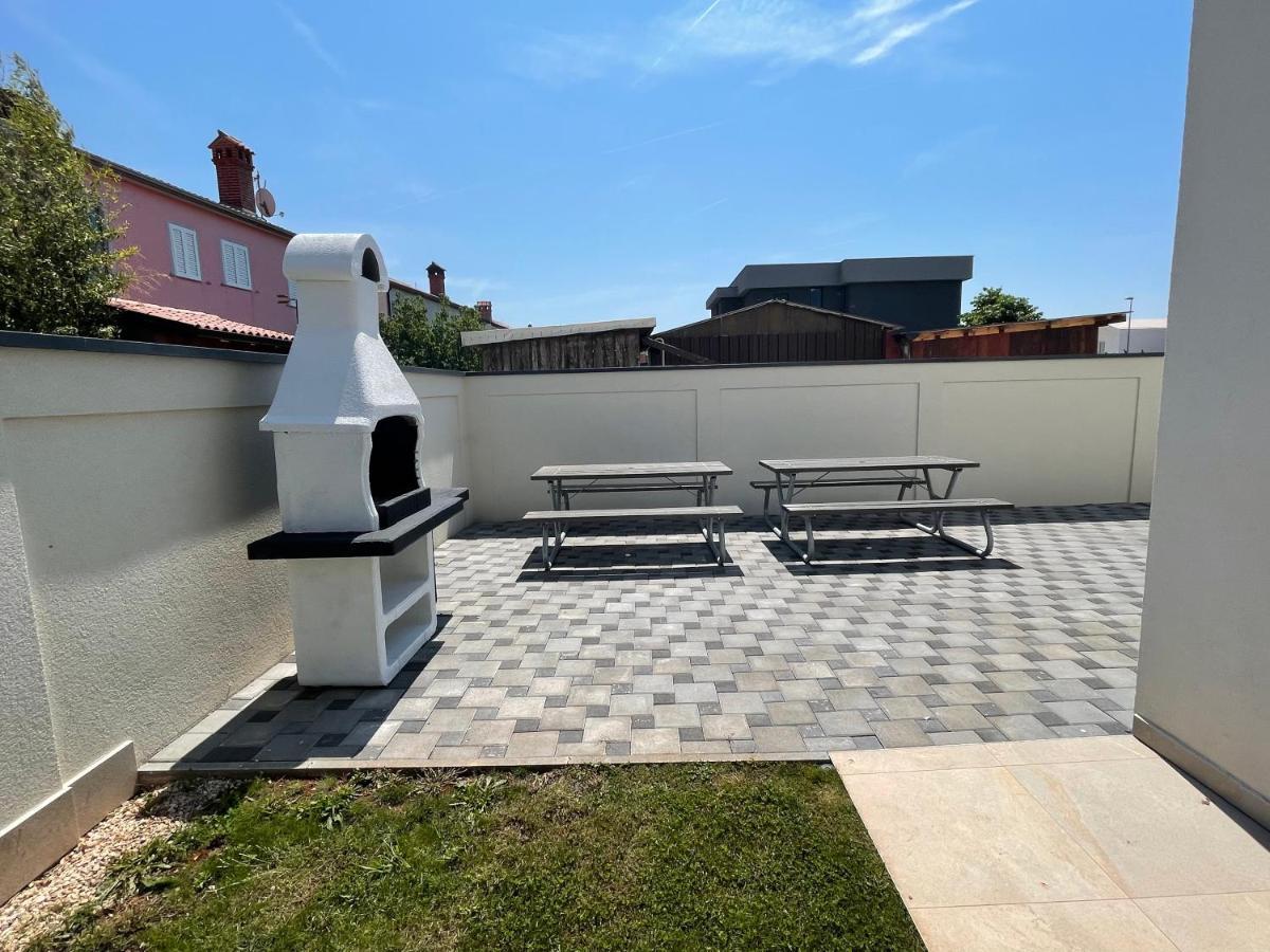 Vila Softic Azra Umago Exterior foto